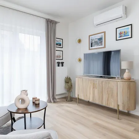 Ivory Glow - Luxury Studio With Ac - Podgorze Cracovia