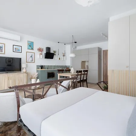 Ivory Glow - Luxury Studio With Ac - Podgorze Cracovia