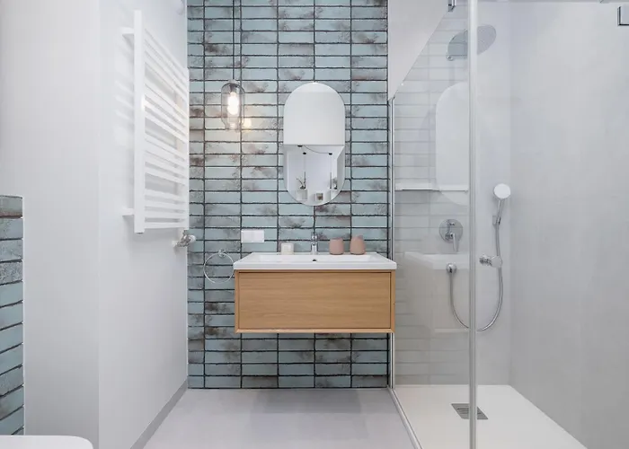 Luxury - Lwowska 10 Street